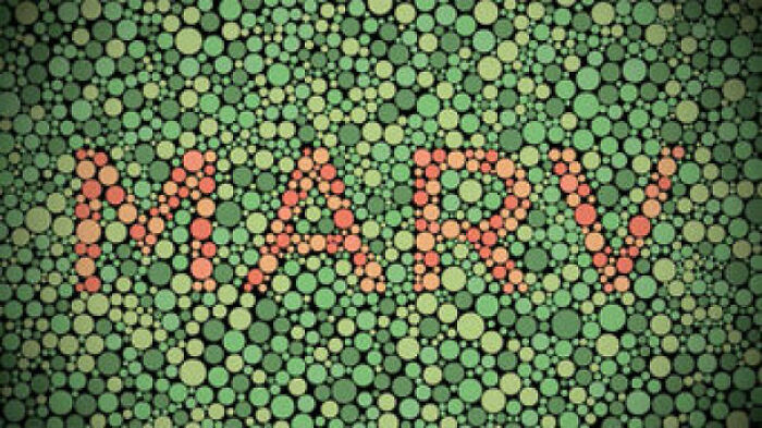 In Kingsman: The Secret Service (2014) A Bunch Of Random Dots Appear On Screen Before The Movie Starts. A Real Missed Opportunity For The Production Company