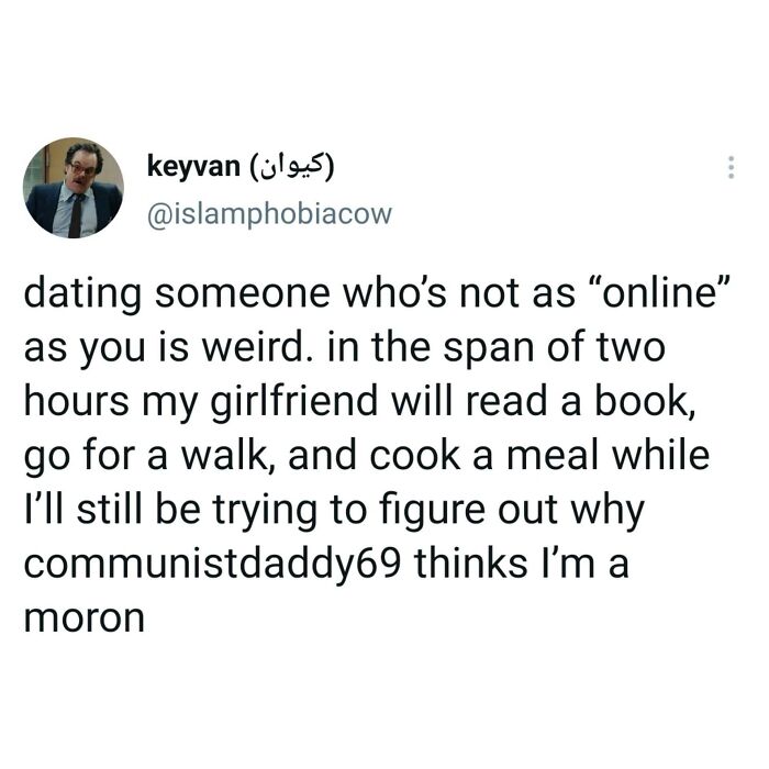 Dating Someone Who Isn't As "Online" As You