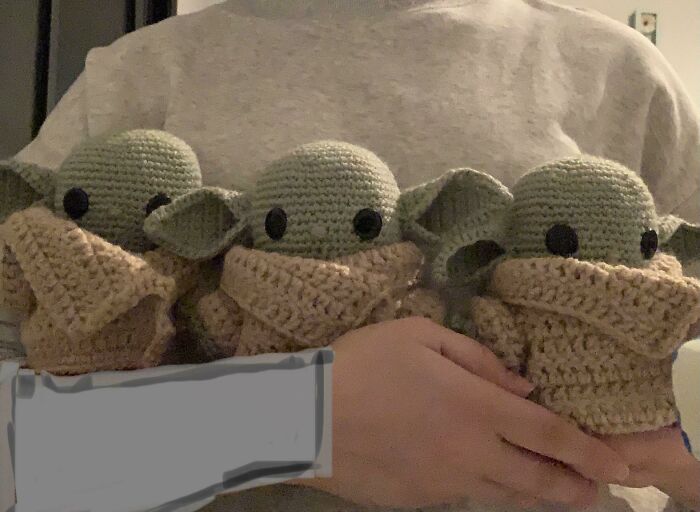 I Cranked Out These Baby Yoda’s In A Week As Gifts (Excuse My Drawn On Sleeve, I Wear A Hijab And Don’t Show My Arms, And My Sleeves Were Pulled Up)