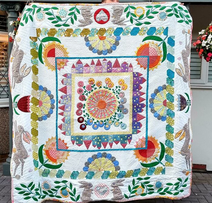 Down The Rabbit Hole - Full Quilt