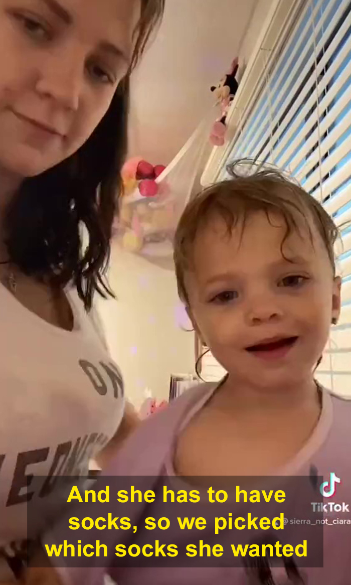 Stay-At-Home Mom Goes Viral With 2.1M Likes For Showing What She Does All Day After BF Blames Her For Doing Nothing Stay-At-Home Mom Goes Viral With 2.1M Likes For Showing What She Does All Day After BF Blames Her For Doing Nothing