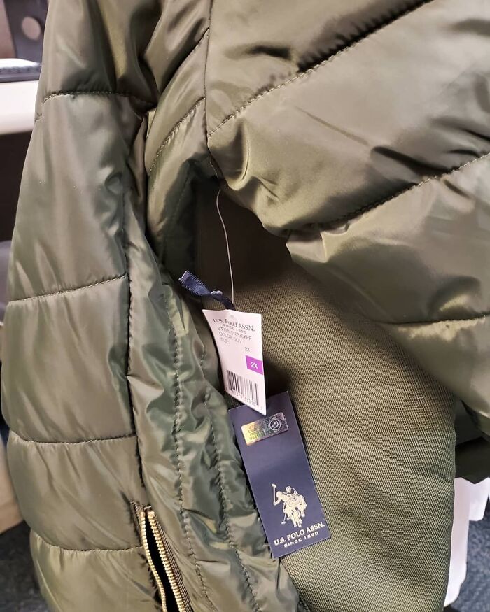 I Got This Coat Because I'm Growing Out Of My Normal Jacket. I've Been Wearing It Too Long For These Tags To Still Be On It