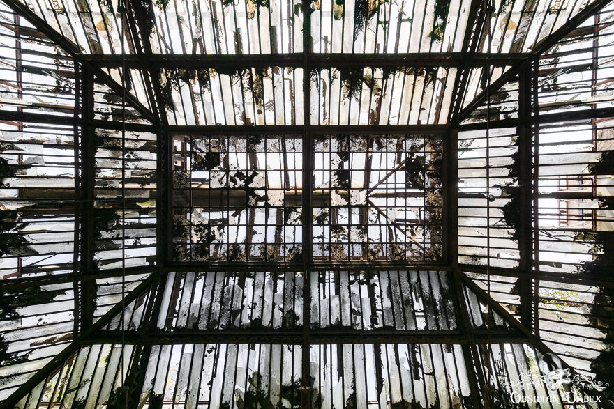 The Immense Skylight Is Still Standing Strong, A Testament To The Fine Steelwork This Company Produced