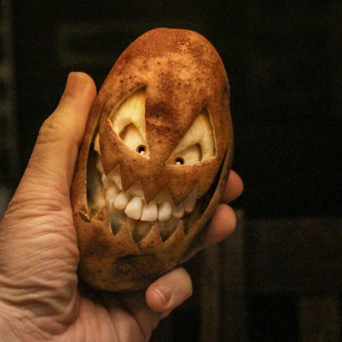 Deane Arnold Brings Pumpkins To Life!