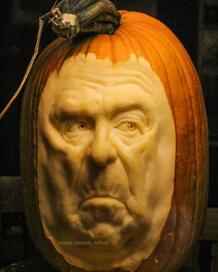 Deane Arnold Brings Pumpkins To Life!