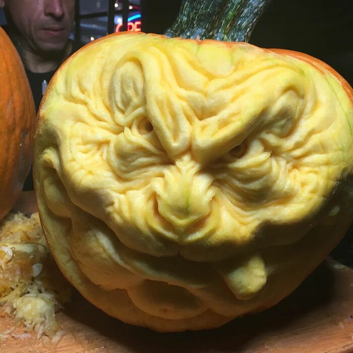 Deane Arnold Brings Pumpkins To Life!