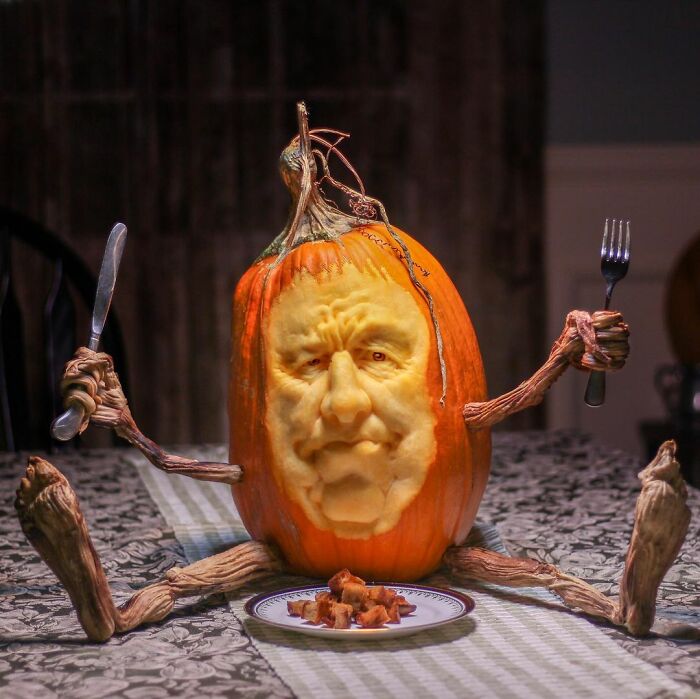 Deane Arnold Brings Pumpkins To Life!
