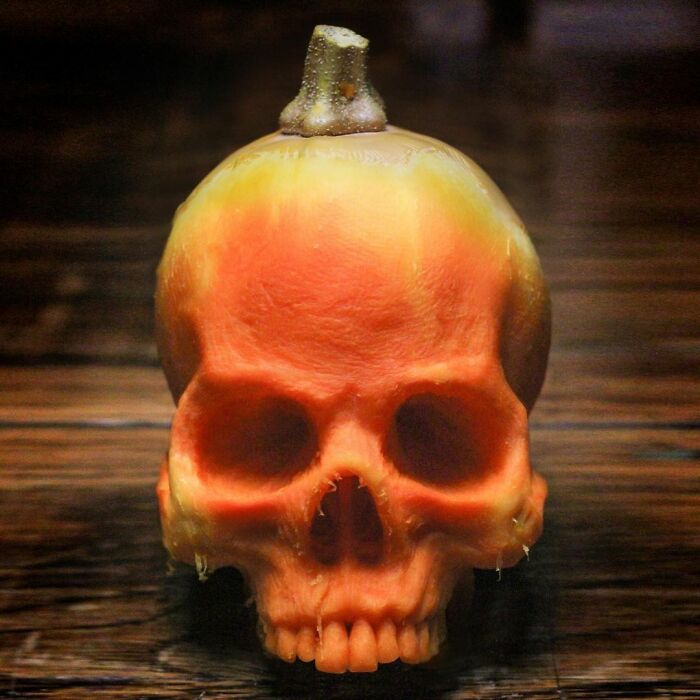 Deane Arnold Brings Pumpkins To Life!