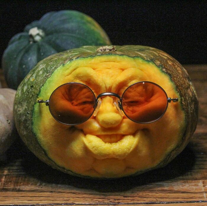 Deane Arnold Brings Pumpkins To Life!