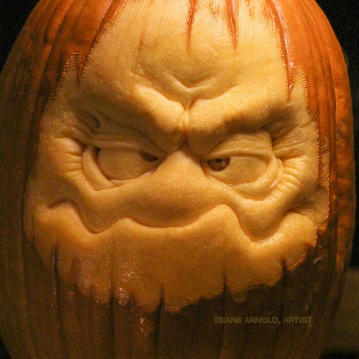 Deane Arnold Brings Pumpkins To Life!