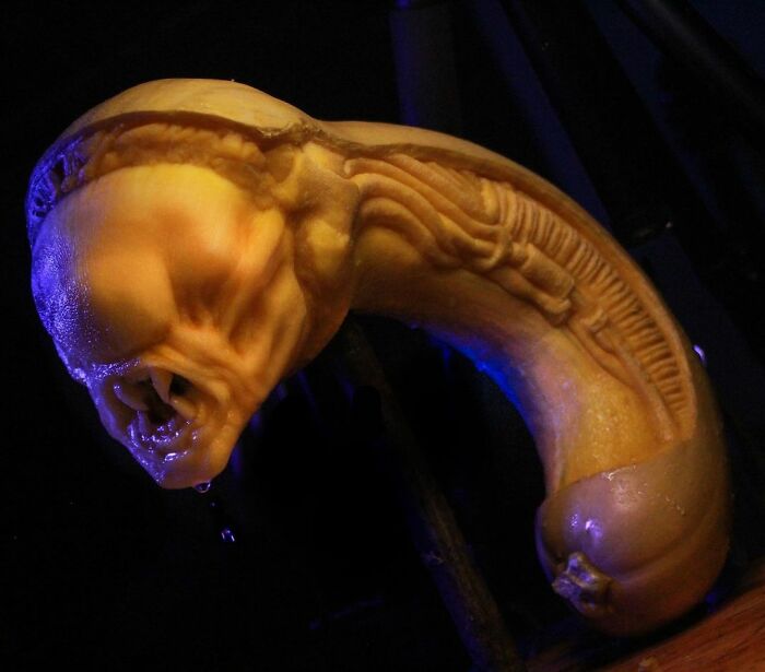 Deane Arnold Brings Pumpkins To Life!