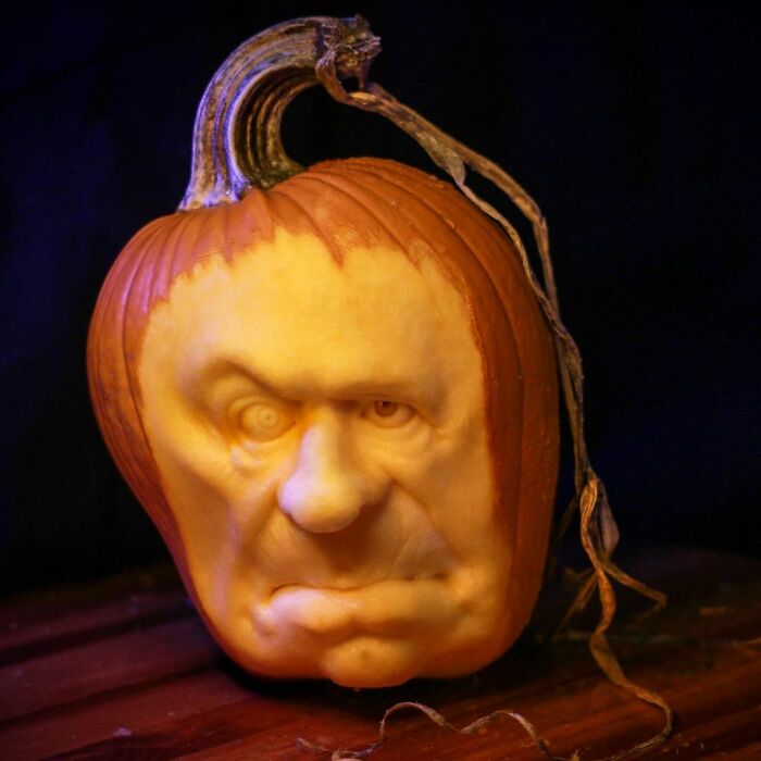 Deane Arnold Brings Pumpkins To Life!