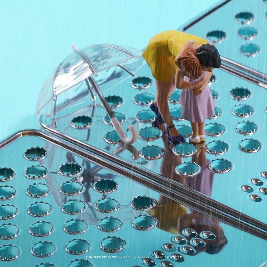 Every Day, This Artist Creates And Photographs Miniature Worlds (New Pics)