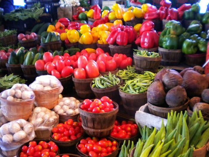 Checking Out The Farmers Market In Dallas Tx