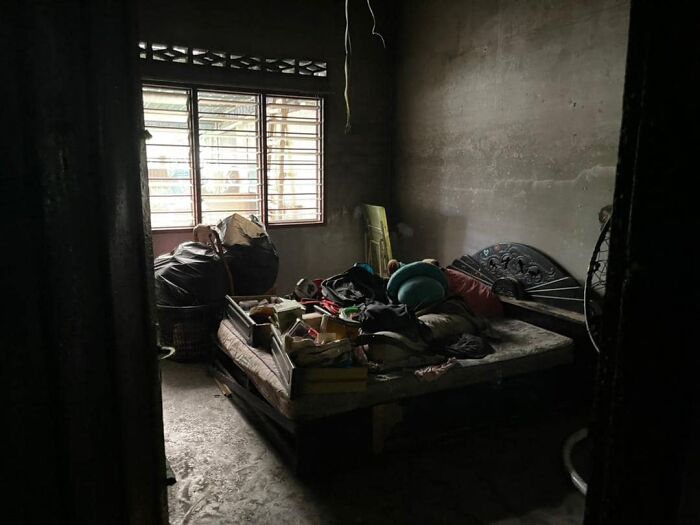 This Family Of Five Got Saved By A Dog Who Woke Them Up During A Fire This Family Of Five Got Saved By A Dog Who Woke Them Up During A Fire