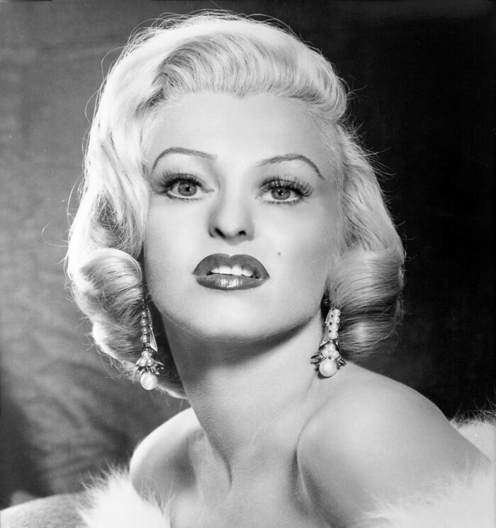 Me Mimicking An Iconic Photograph Of Marilyn Monroe