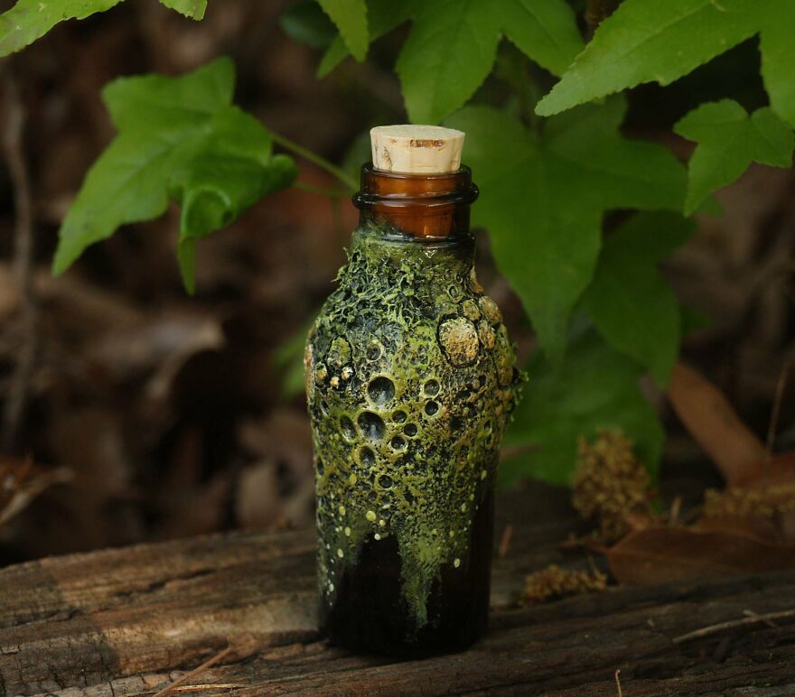 I Make Miniature Fantasy Sculptures And Figurines