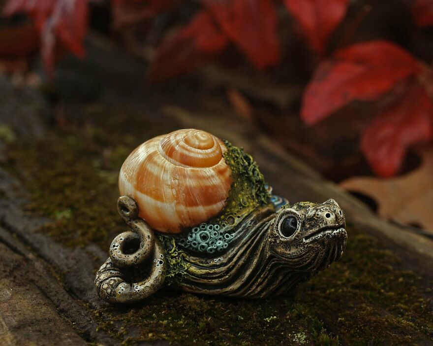 I Make Miniature Fantasy Sculptures And Figurines