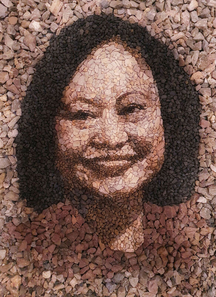 Justin Bateman's Pebble Mosaics