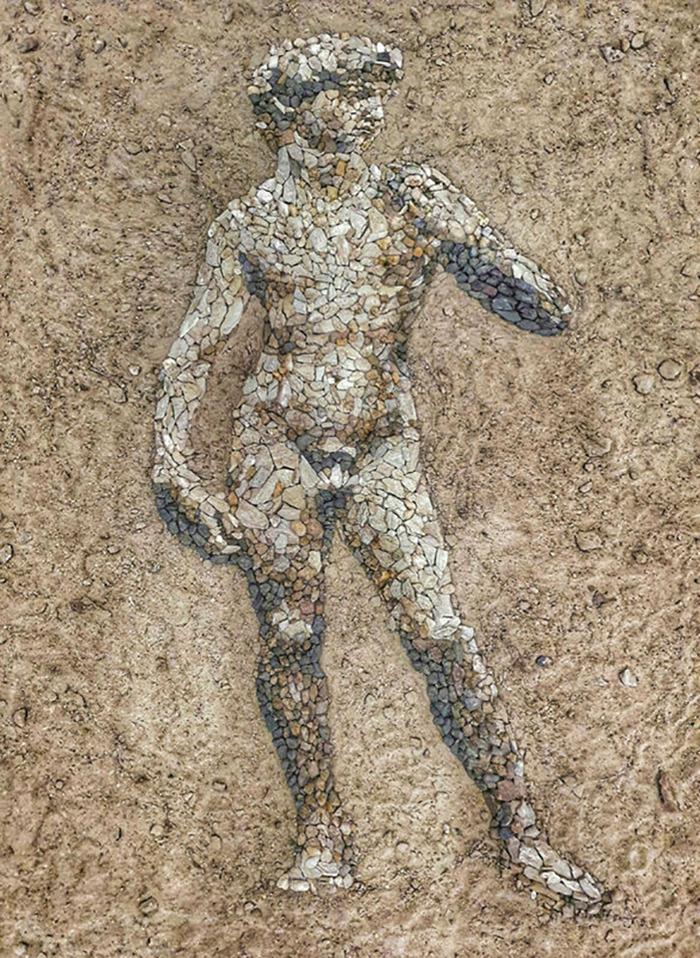 Justin Bateman's Pebble Mosaics