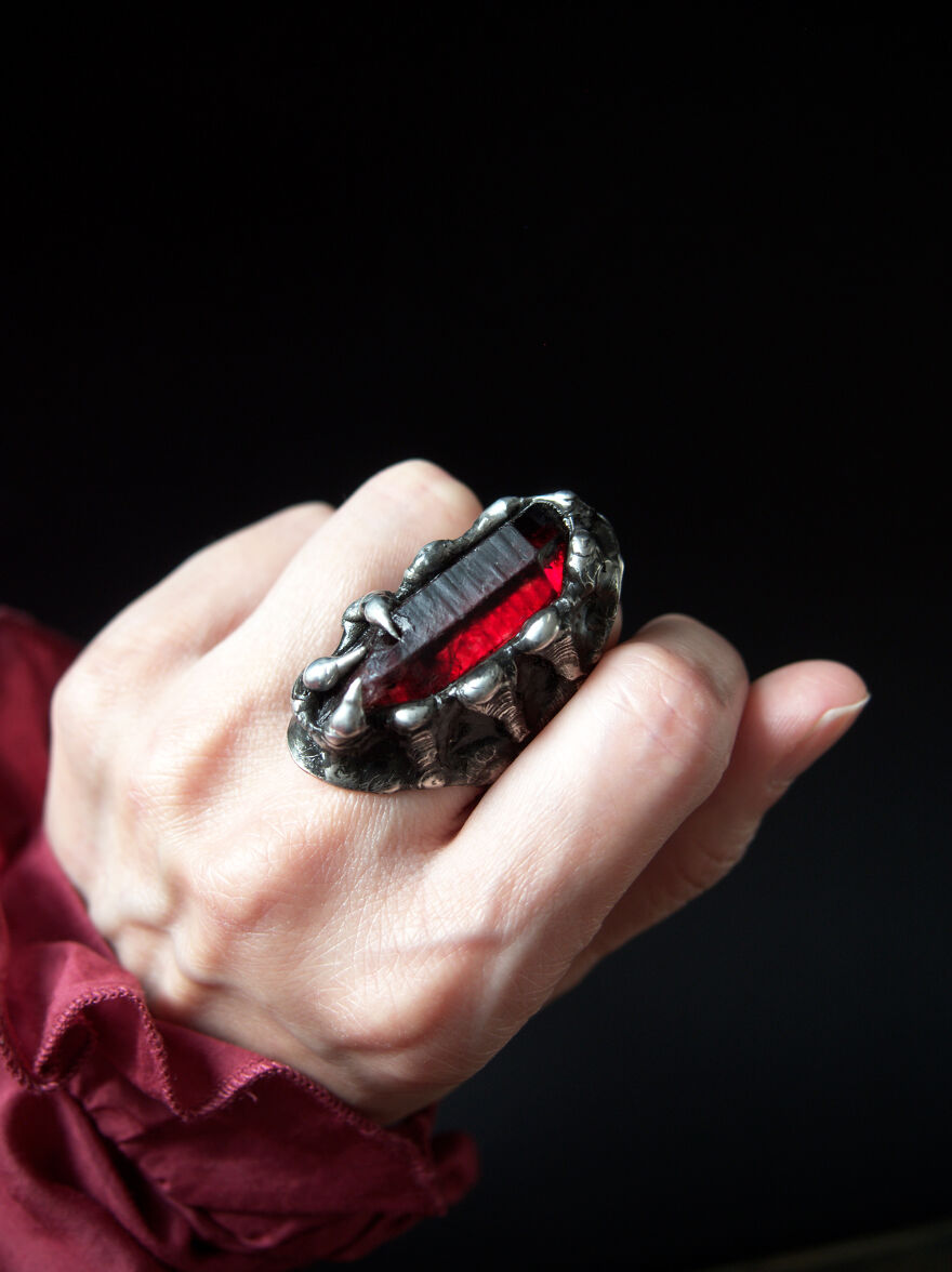 Vampire Ring