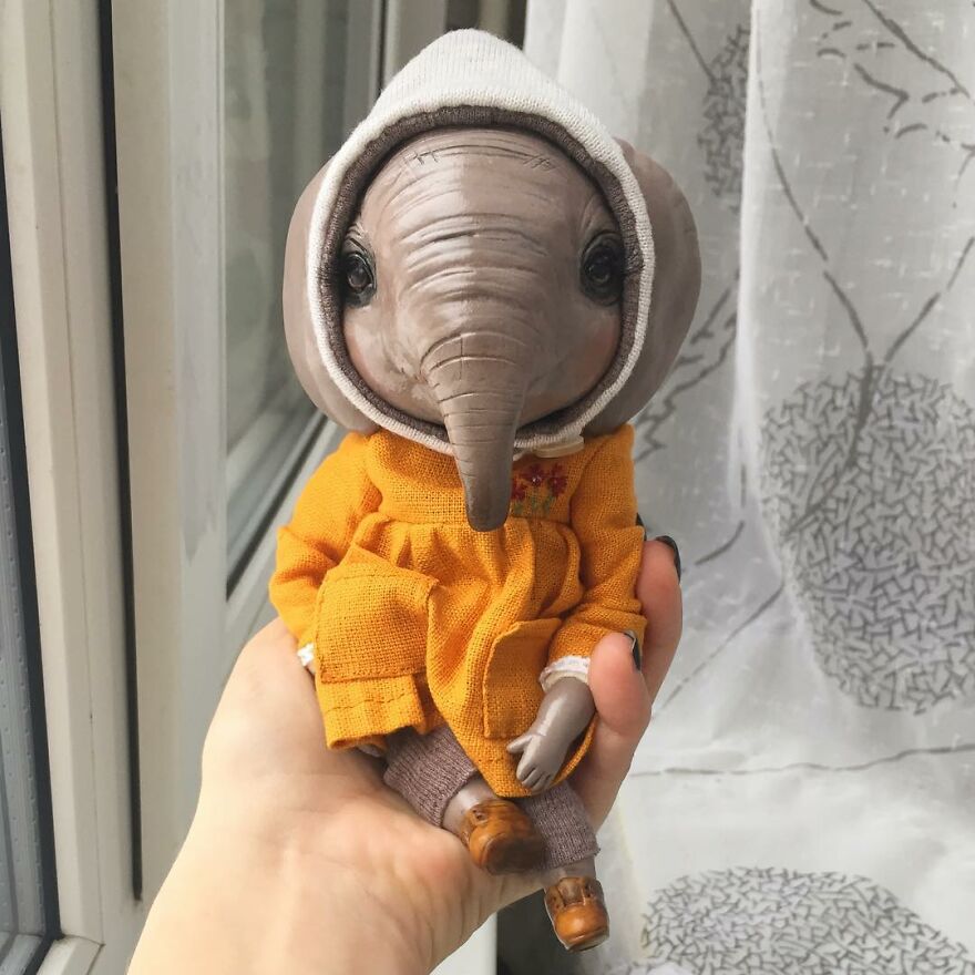 Russian Artist Makes Clay Dolls That Are Cute And Fashionable