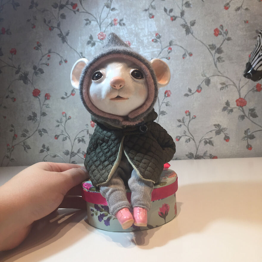 Russian Artist Makes Clay Dolls That Are Cute And Fashionable
