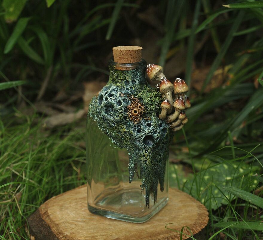 I Make Miniature Fantasy Sculptures And Figurines