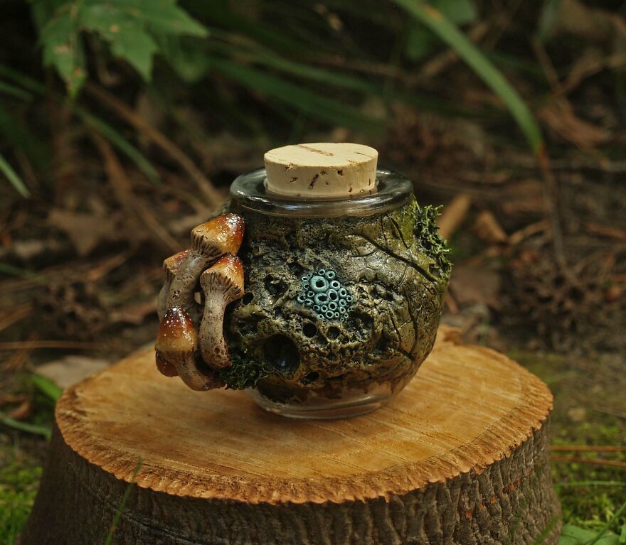 I Make Miniature Fantasy Sculptures And Figurines