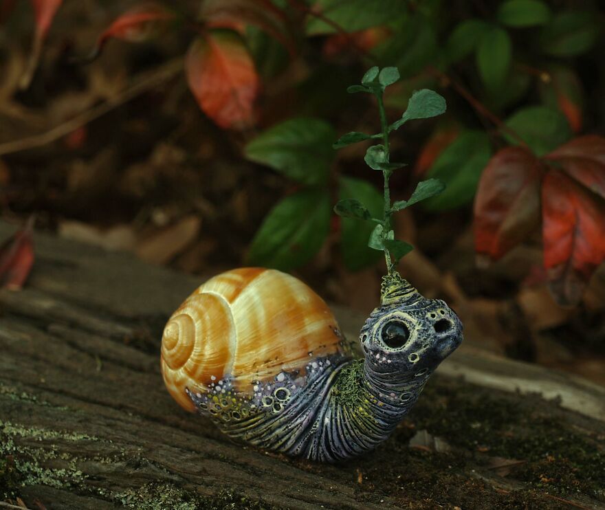 I Make Miniature Fantasy Sculptures And Figurines