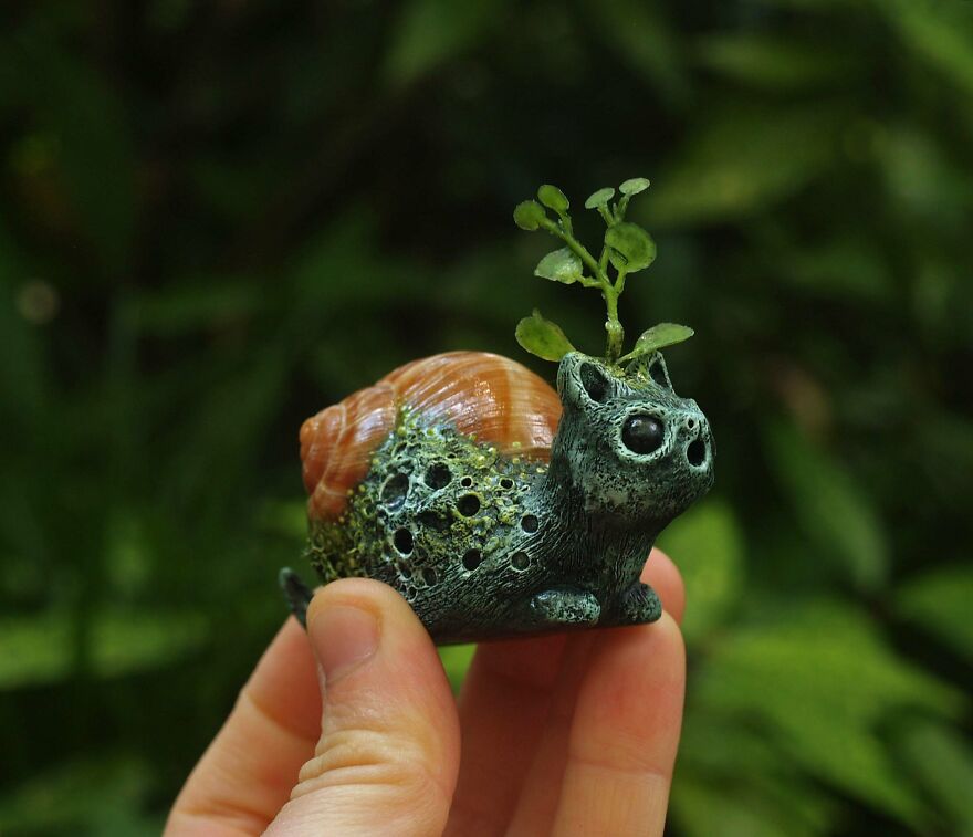 I Make Miniature Fantasy Sculptures And Figurines