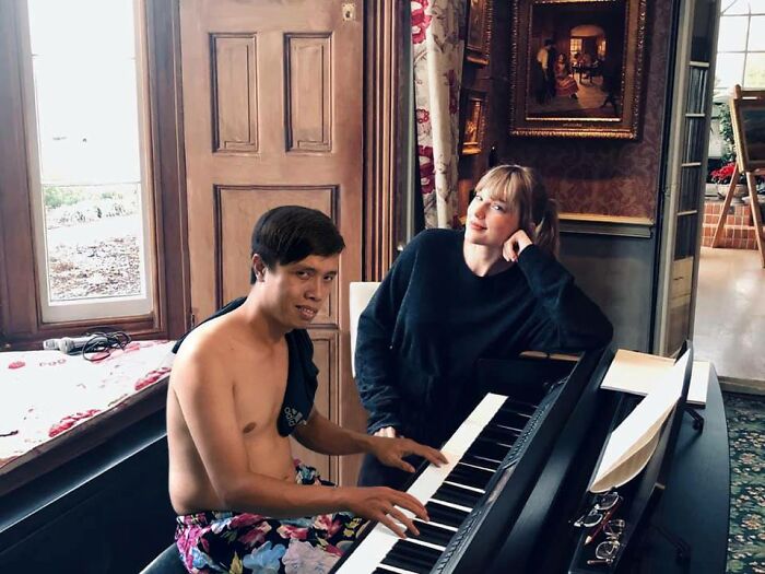 The Amazing Digital Skills Of This Vietnamese Make Him Stand Next To Any Celebrity (60 Pics)