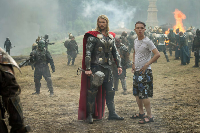 The Amazing Digital Skills Of This Vietnamese Make Him Stand Next To Any Celebrity (60 Pics)