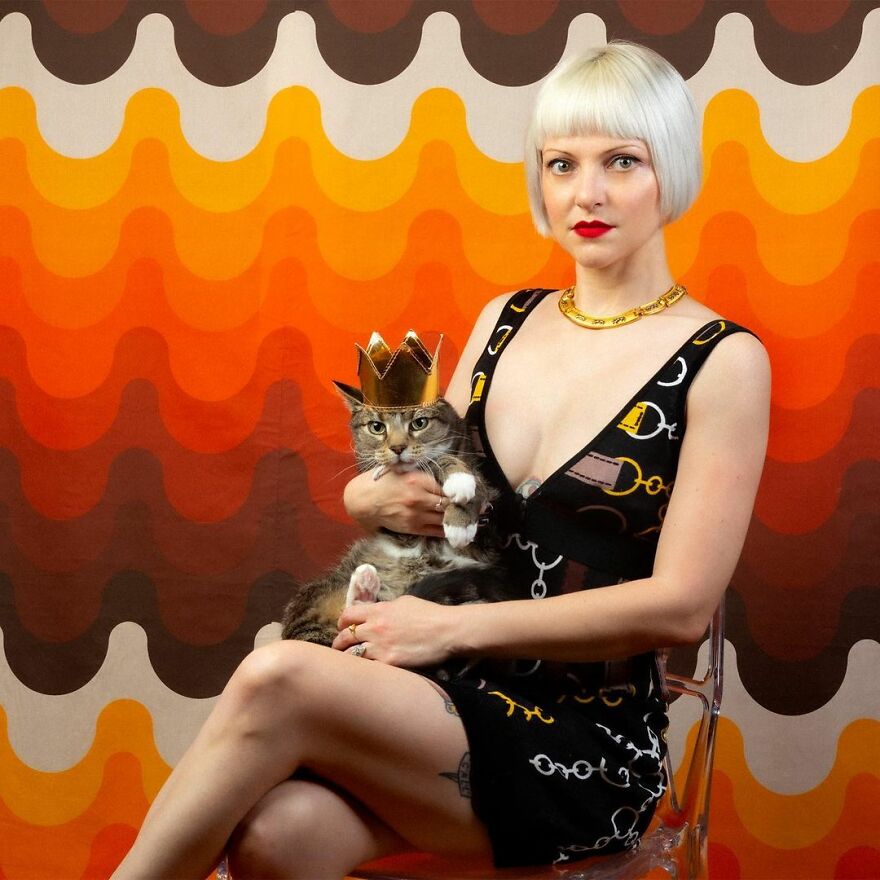This Photographer Makes Fun And Quirky Portraits Of Its Owners With Their Pets (100 Pics)