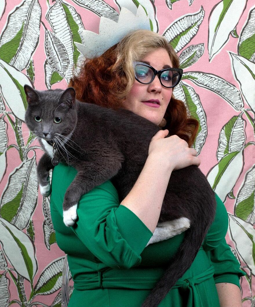 This Photographer Makes Fun And Quirky Portraits Of Its Owners With Their Pets (100 Pics)