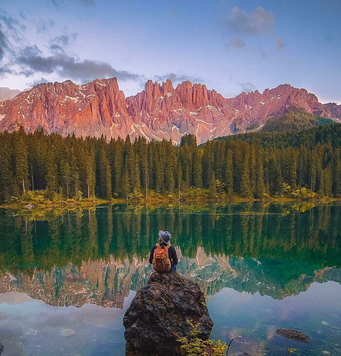 This Photographer Takes Fascinating Pictures Of The Places He Traveled Around The World