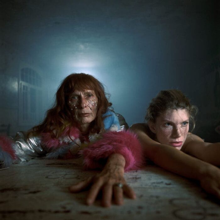 This Photographer Creates Dreamy Photos Hard Not To Fall In Love