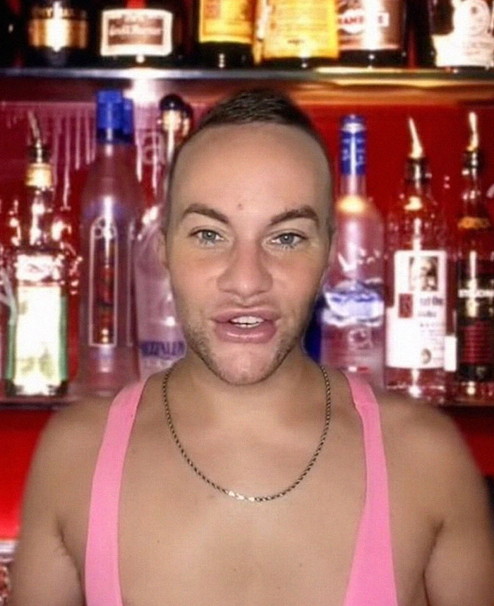 Bartender Explains What Different "Angel Shots" Mean And How Ordering One Can Save Someone From A Bad Situation Bartender Explains What Different "Angel Shots" Mean And How Ordering One Can Save Someone From A Bad Situation