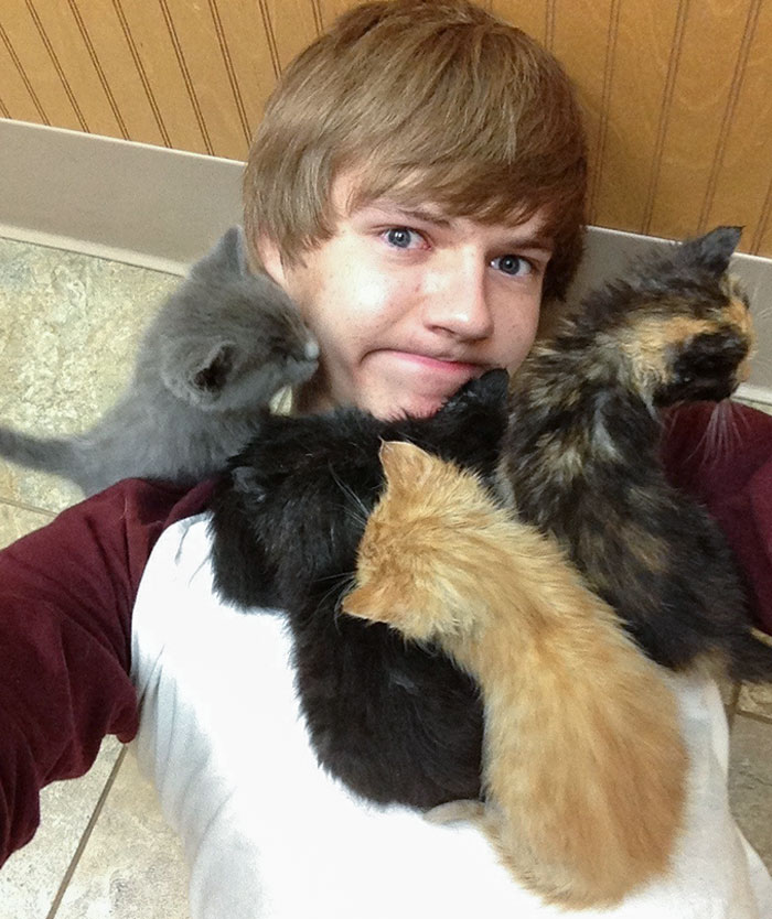 Working In An Animal Clinic Does Have It's Perks