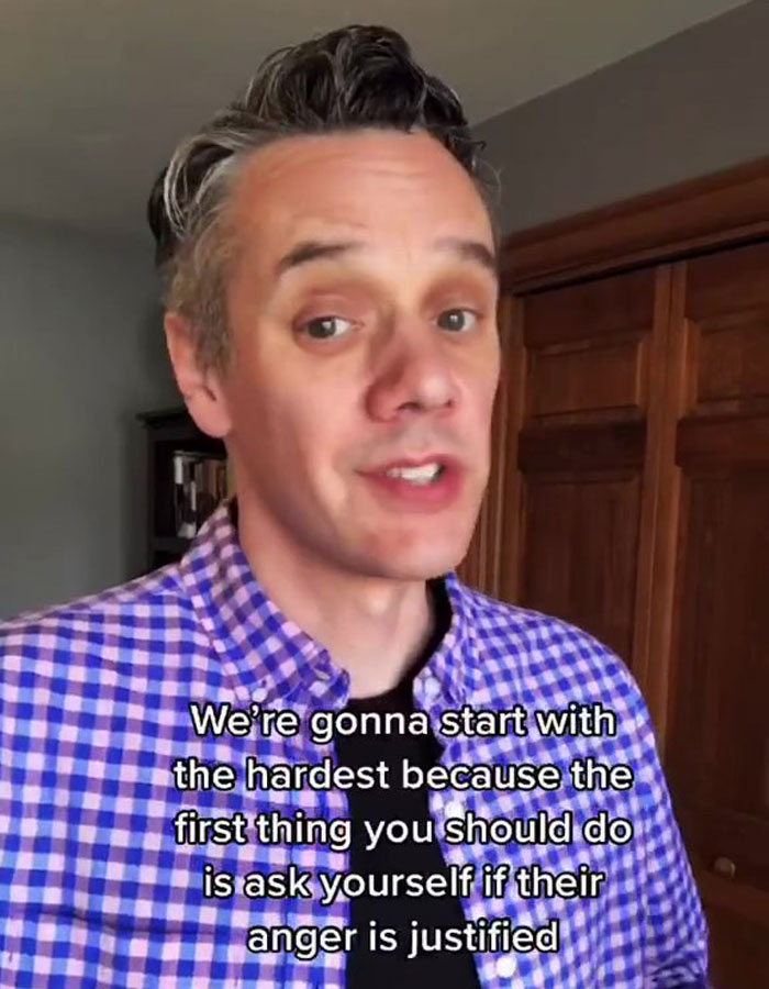 6 Useful Tips On How To Deal With Angry People, According To Psychology Professor On TikTok 6 Useful Tips On How To Deal With Angry People, According To Psychology Professor On TikTok