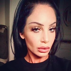 lindsaydecker_1 avatar