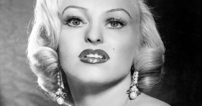 Hey Pandas, Post Your Best Selfie That You Are Proud Of (Closed)