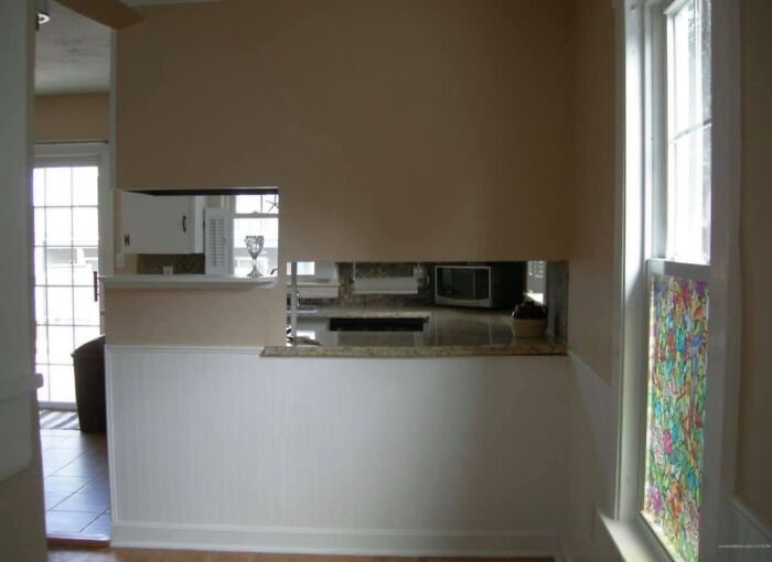 That Little Bit Of Drywall Is Working Hard