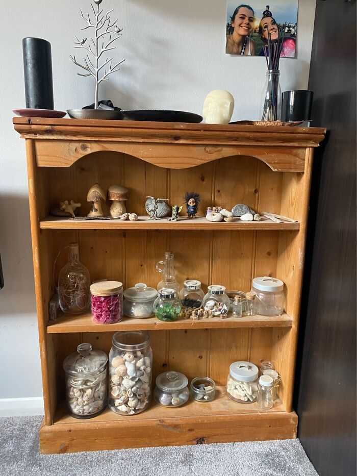 My Little Alter And Collections Bookcase