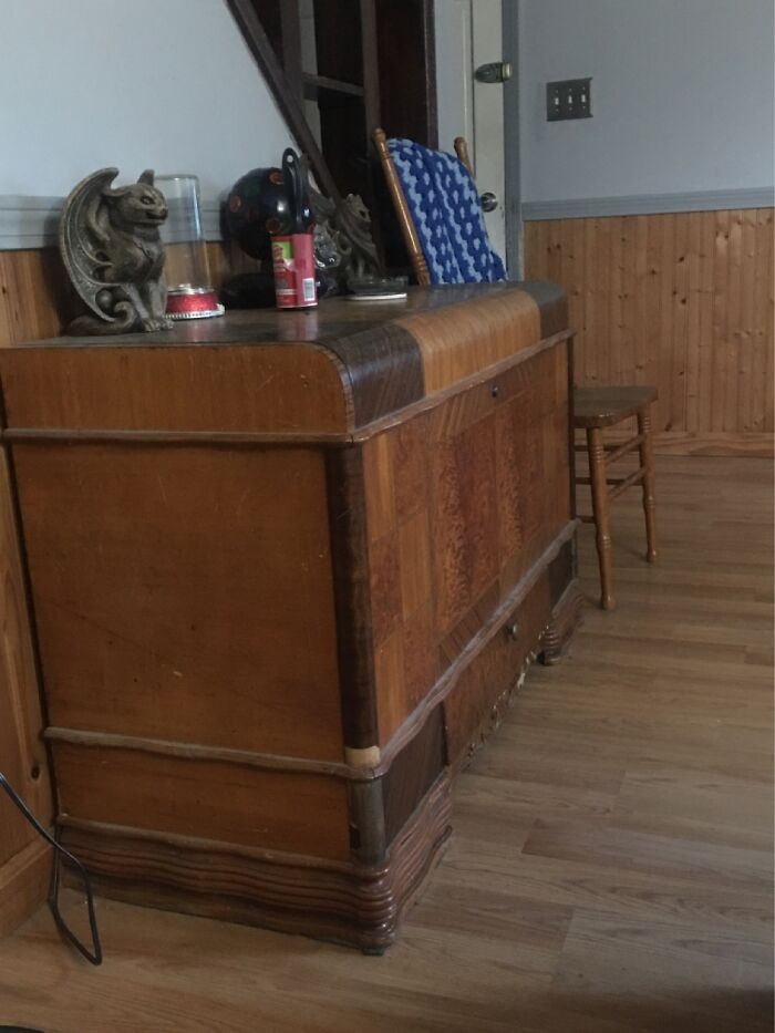 1940s Cedar Lane Deco Chest With Tiger Maple Veneer. Solid Cedar. Original Tag An Lamp. $60
