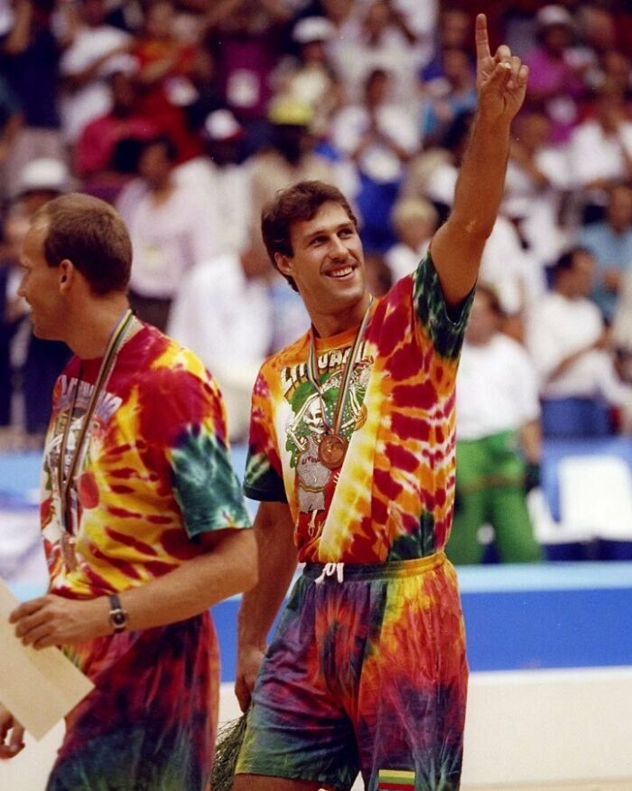 Inspirational Story Of One Of The Most Famous Tie-Dye Shirts Created For A Post-Soviet Lithuanian Basketball Team By An American Rock Band Is Going Viral Inspirational Story Of One Of The Most Famous Tie-Dye Shirts Created For A Post-Soviet Lithuanian Basketball Team By An American Rock Band Is Going Viral