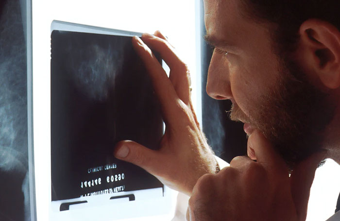 20 Women Share The Most Unprofessional And Disgusting Things A Doctor Has Told Them