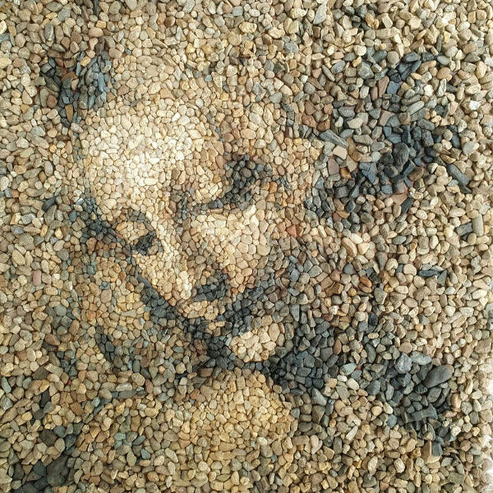 This Artist Creates Intricate Art Using Pebbles (26 Pics)