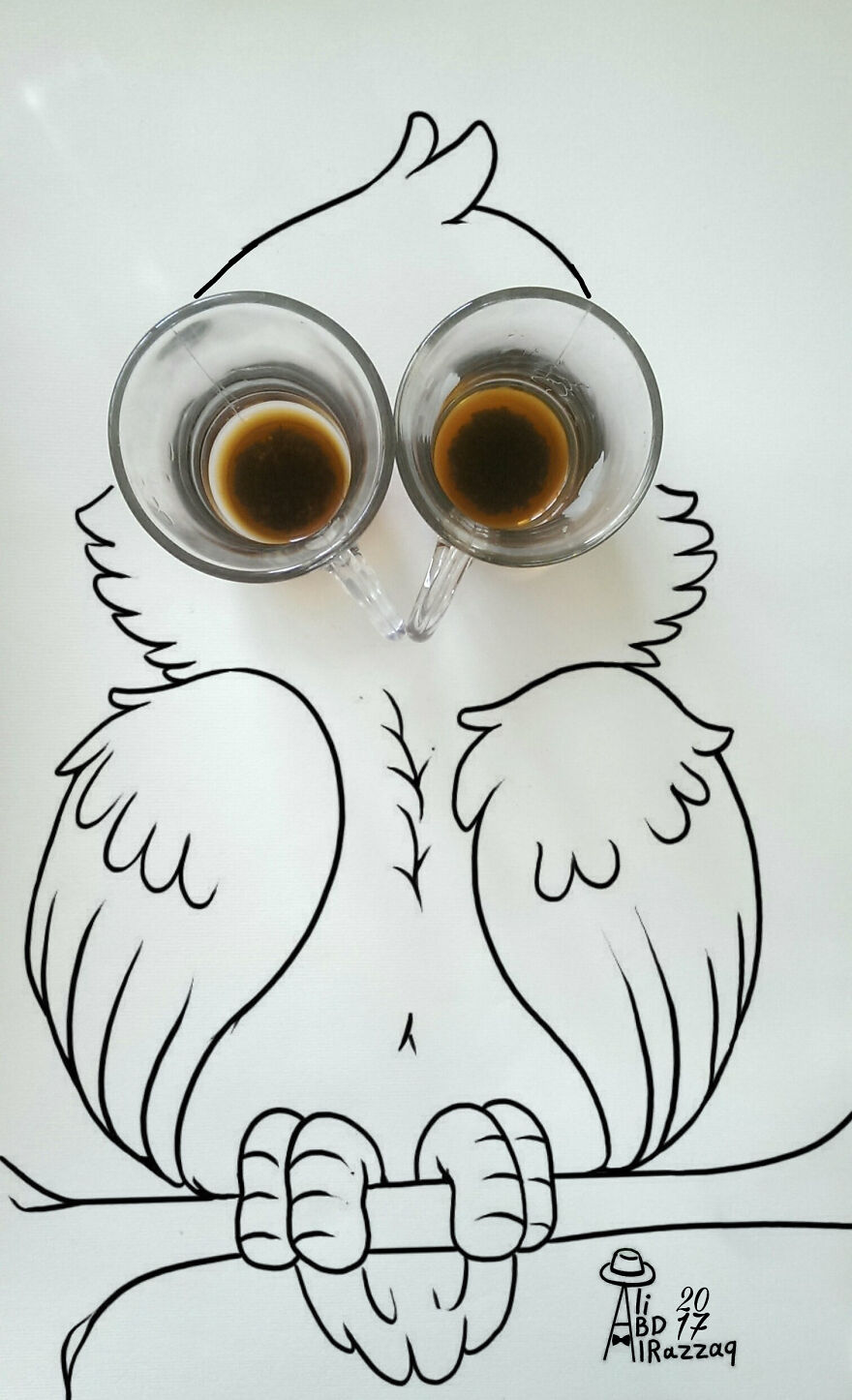 I Draw Interactive Illustrations Using Everyday Objects