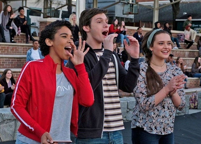 People Answer What Movies Get Wrong About Real Life And Here's 50 Of Their Spot-On Observations